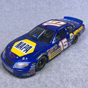 Michael Waltrip #15 NAPA 2005‎ Monte Carlo Bank Action Platinum 1:24 Diecast
